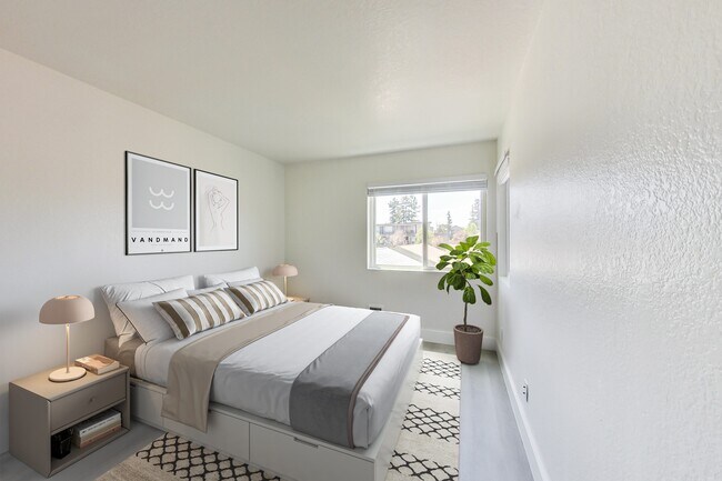 2 Beds • 1 Bath 206 floor plan